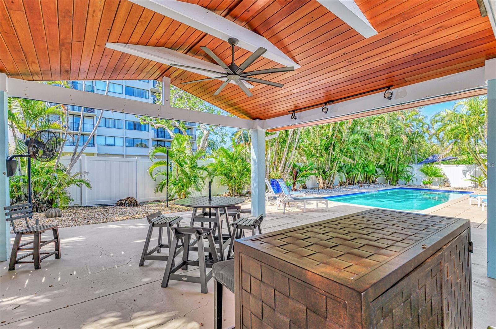 5628 CAPE LEYTE DR, SARASOTA, FL — photo 5