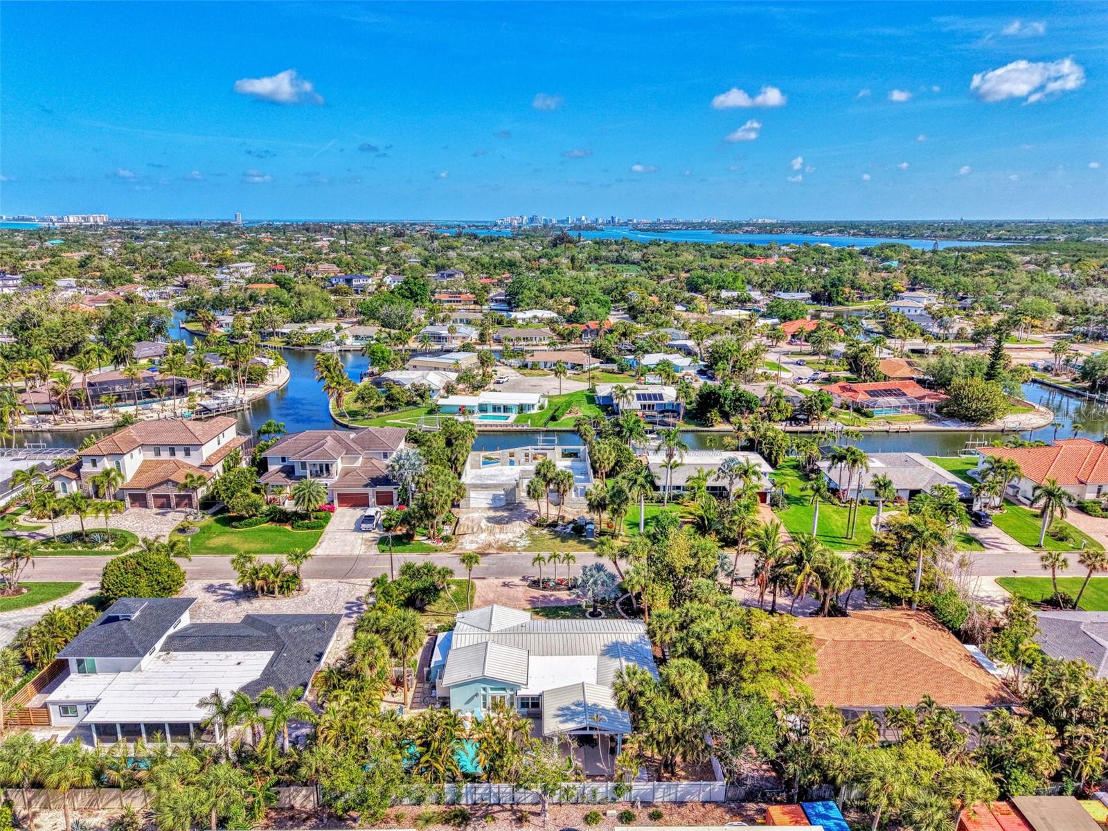 5628 CAPE LEYTE DR, SARASOTA, FL — photo 27