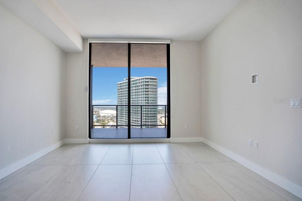 275 1ST AVE S #3808, ST PETERSBURG, FL — photo 31