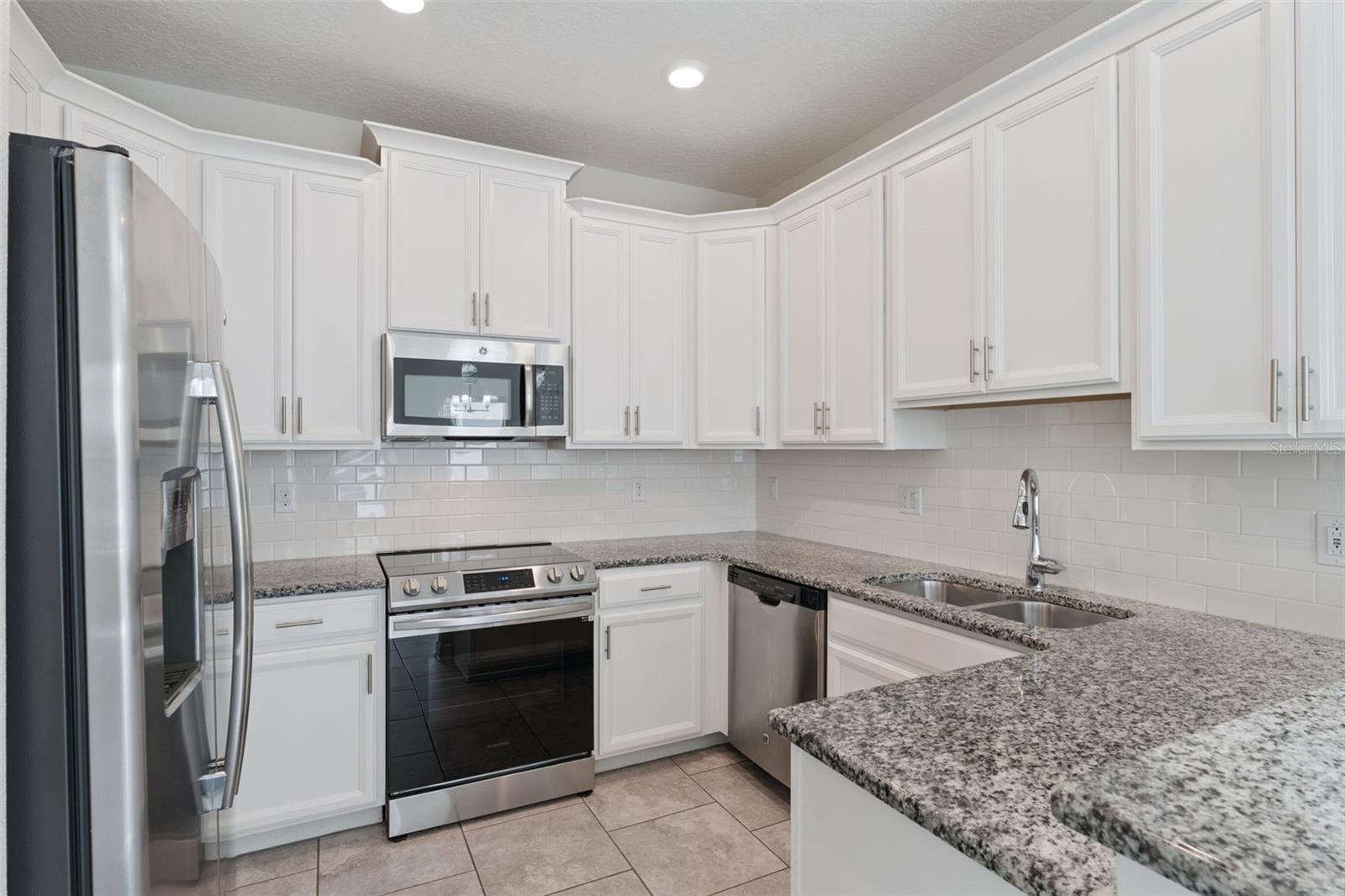 3547 FAIRWATERS CT #A, CLERMONT, FL — photo 38