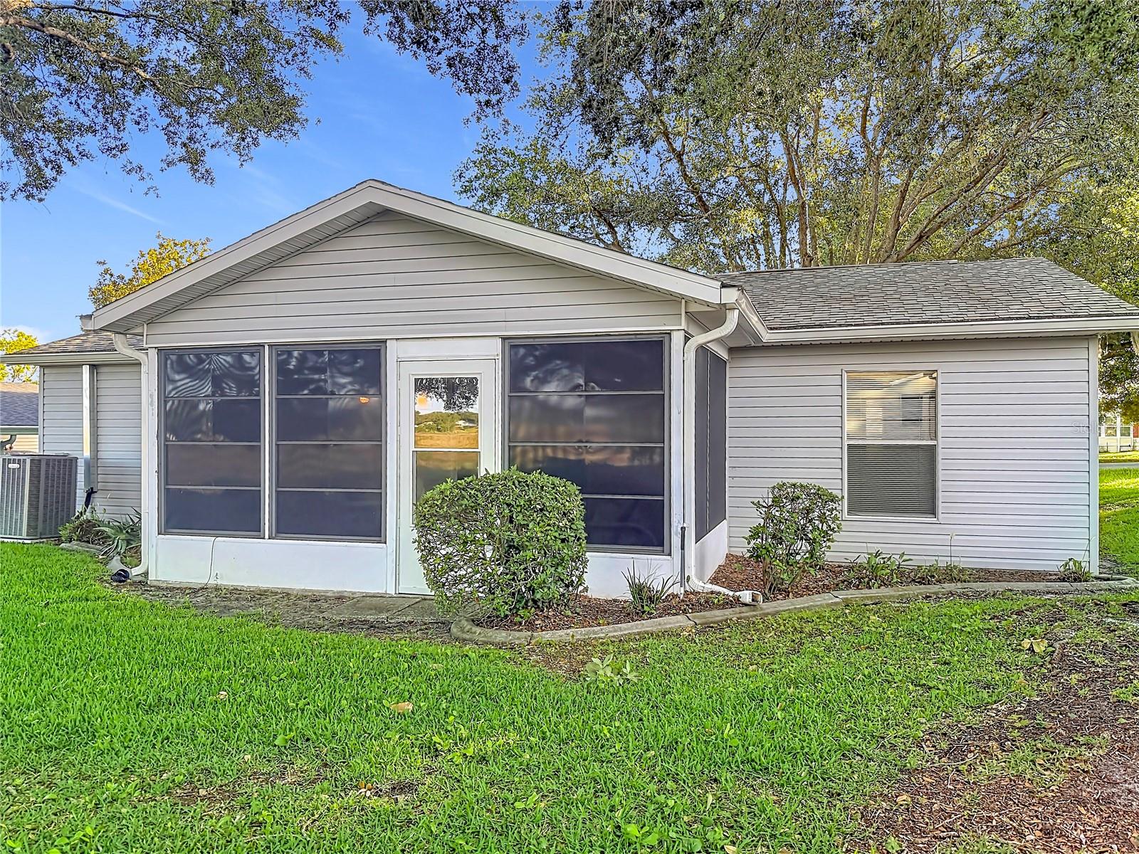 25014 PINE HL, LEESBURG, FL — photo 49