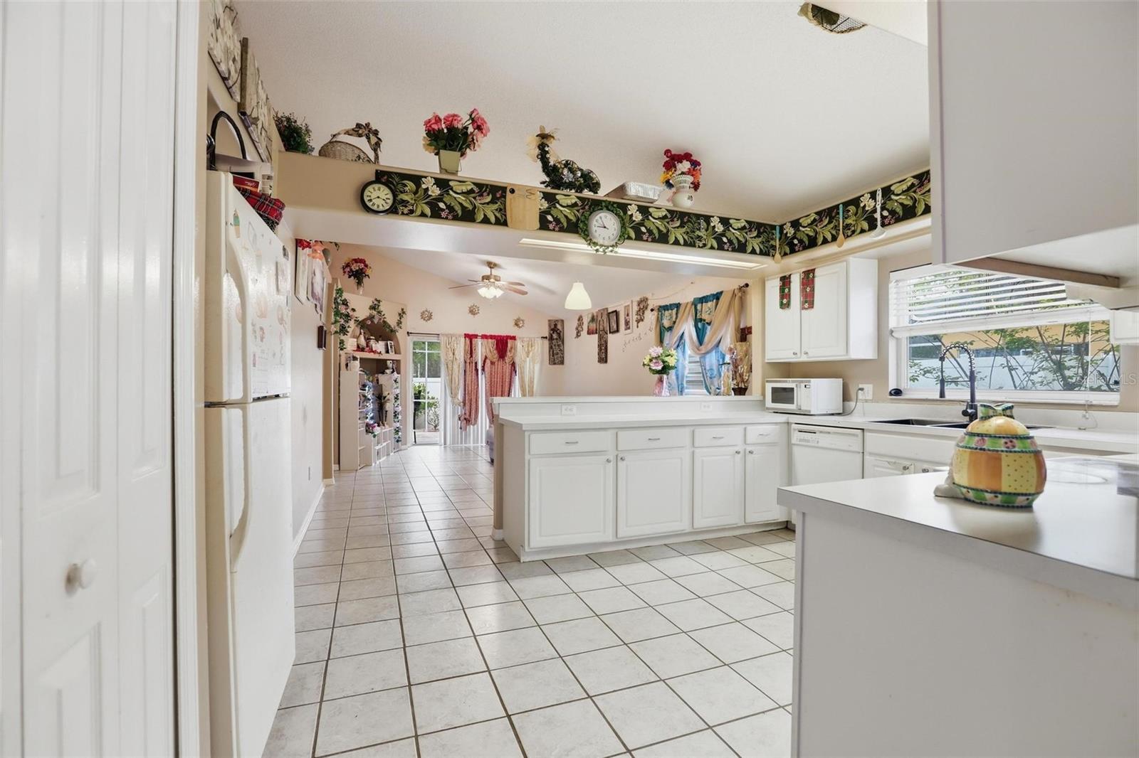 2124 WHITE EAGLE ST, CLERMONT, FL — photo 18
