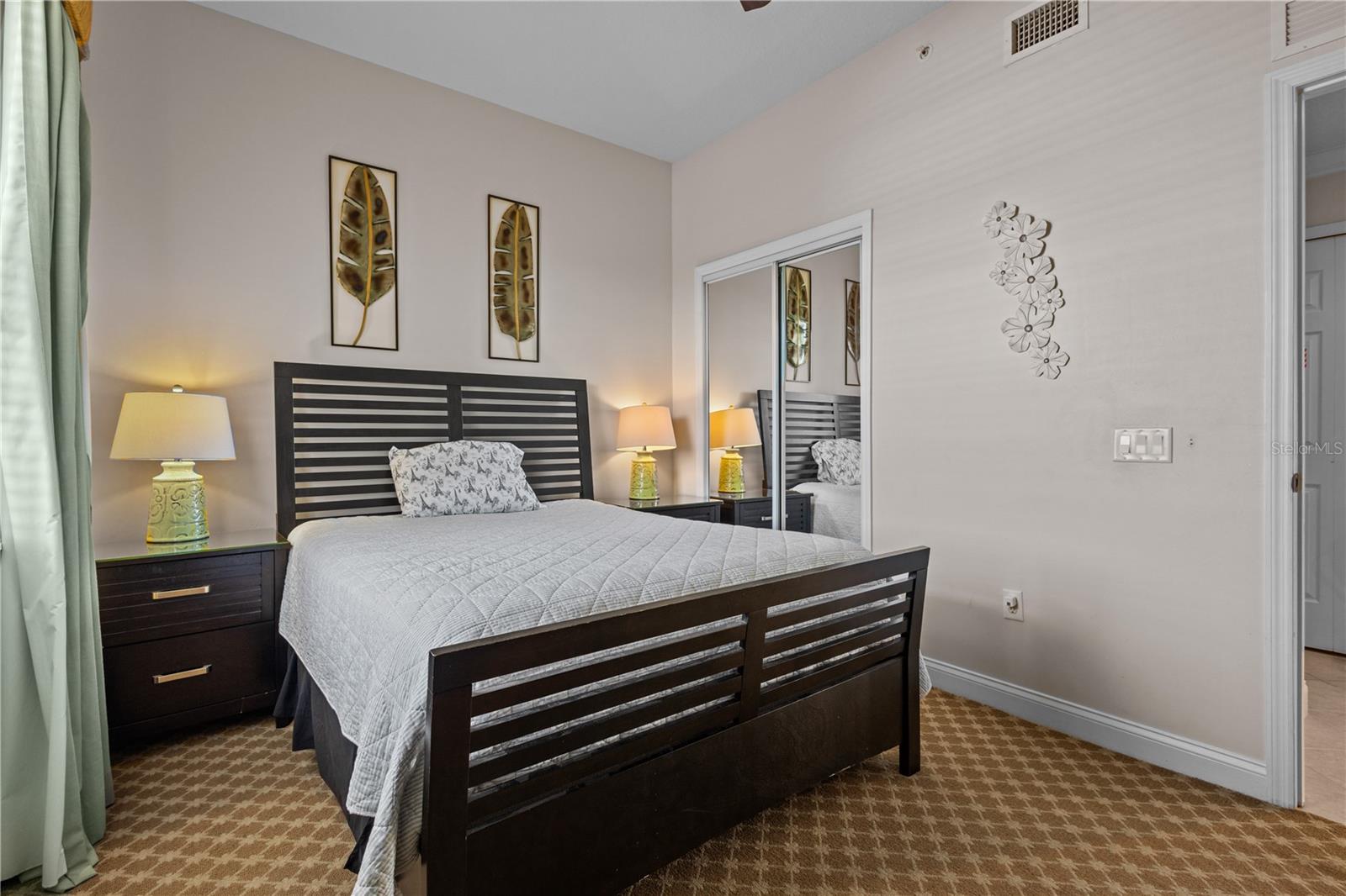 7509 MOURNING DOVE CIR #304, REUNION, FL — photo 17