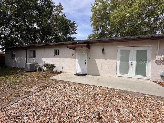 542 E CAROLINE ST, TAVARES, FL — photo 3
