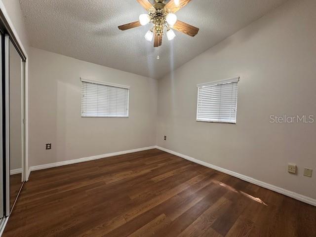 542 E CAROLINE ST, TAVARES, FL — photo 7