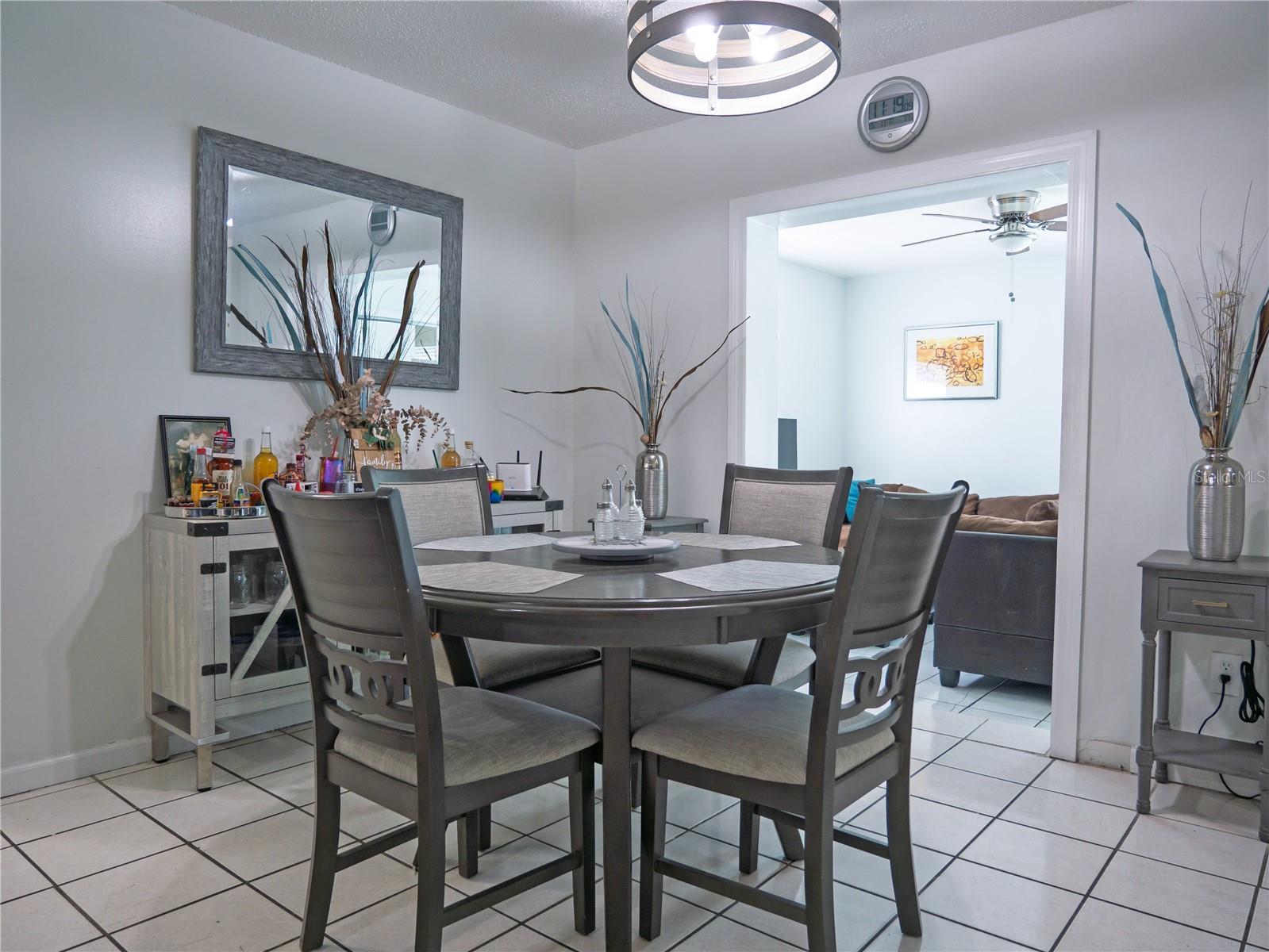 6436 CARDINAL DR, CLEARWATER, FL — photo 9