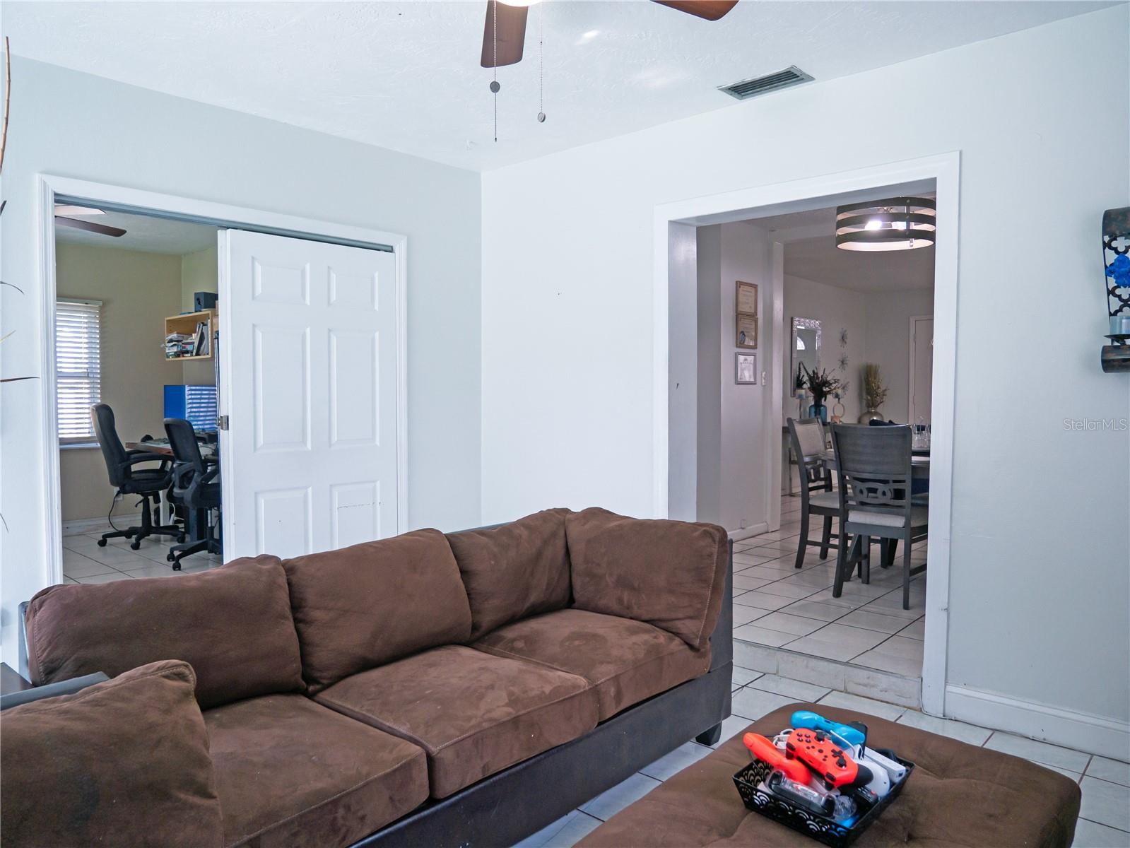 6436 CARDINAL DR, CLEARWATER, FL — photo 13
