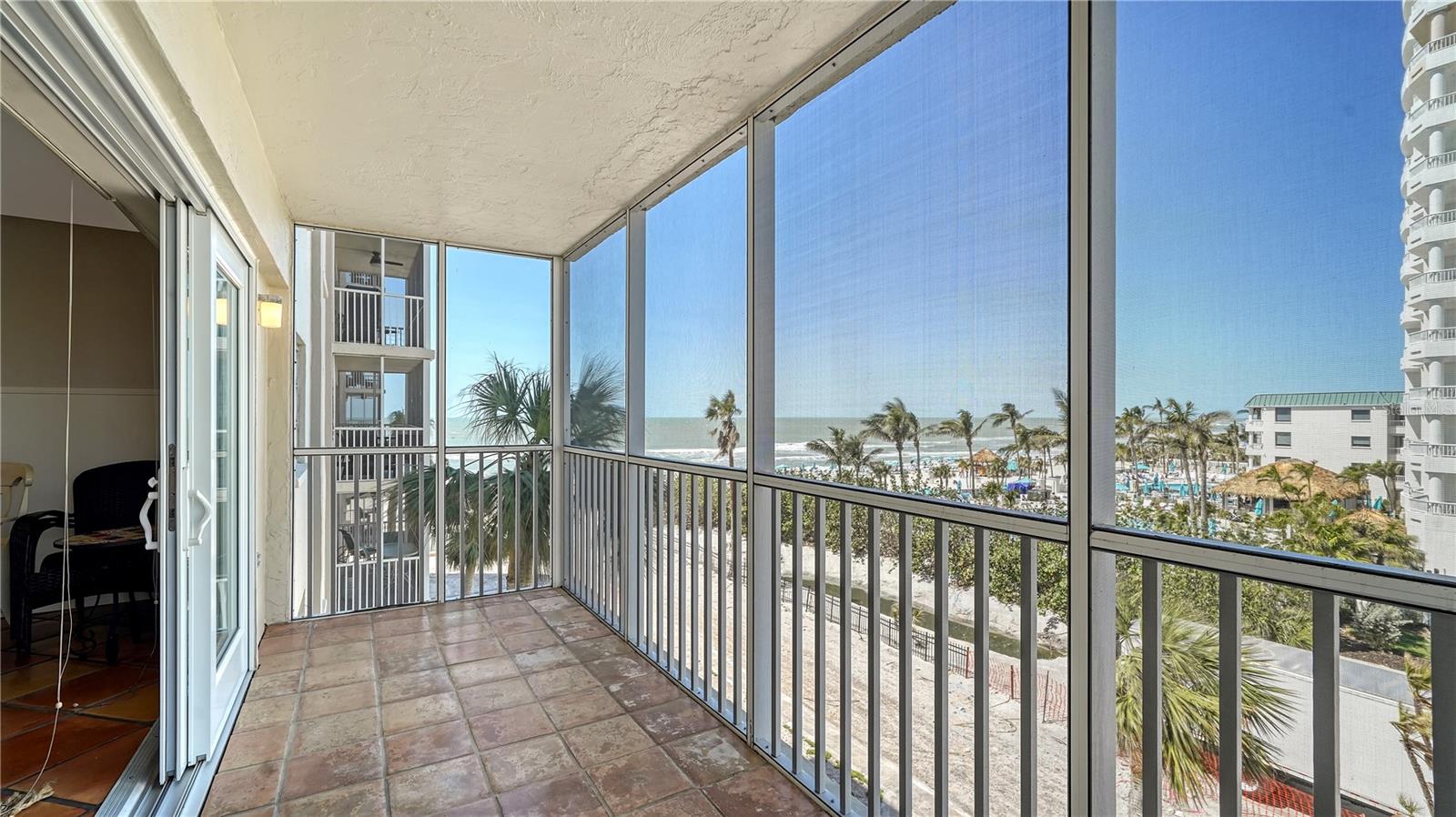 800 BENJAMIN FRANKLIN DR #406, SARASOTA, FL