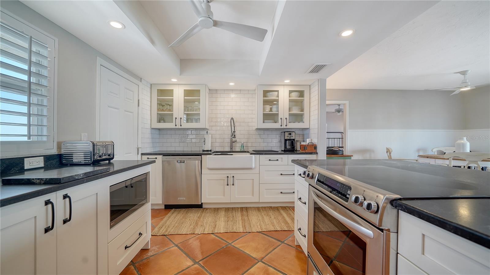 800 BENJAMIN FRANKLIN DR #406, SARASOTA, FL — photo 13