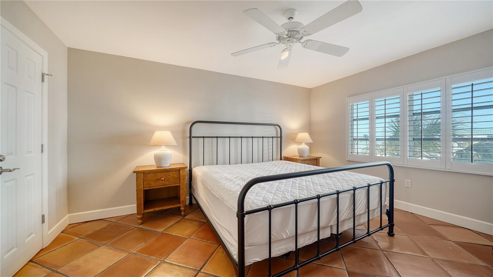 800 BENJAMIN FRANKLIN DR #406, SARASOTA, FL — photo 16
