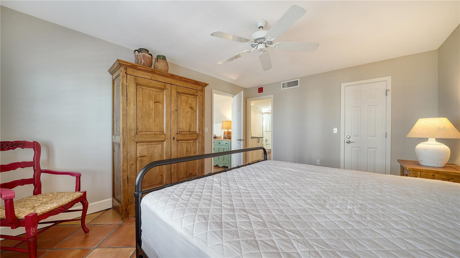 800 BENJAMIN FRANKLIN DR #406, SARASOTA, FL — photo 17