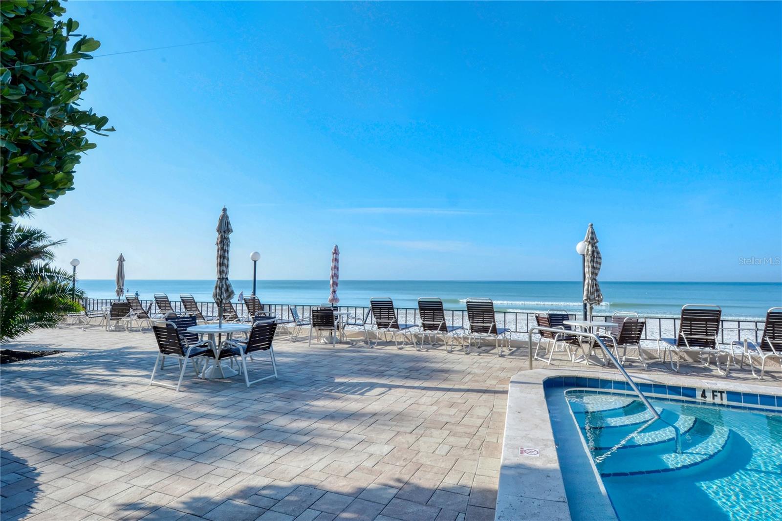 800 BENJAMIN FRANKLIN DR #406, SARASOTA, FL — photo 31