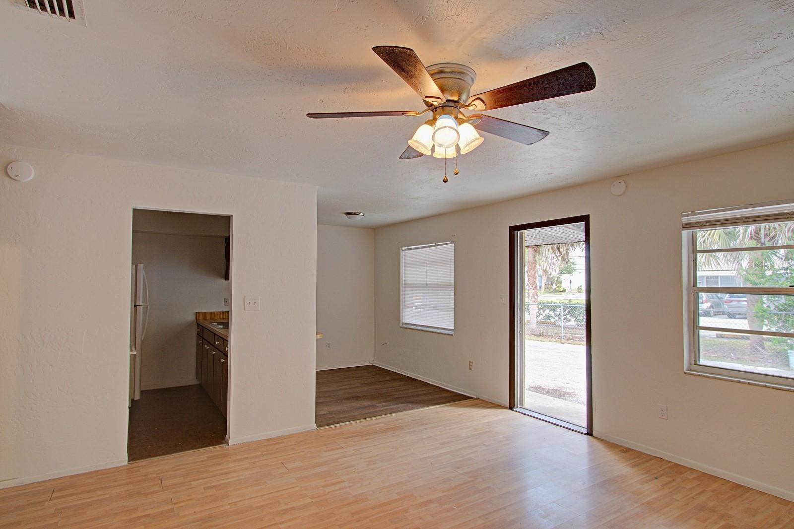 830 N CLAKE ST, DELAND, FL — photo 10