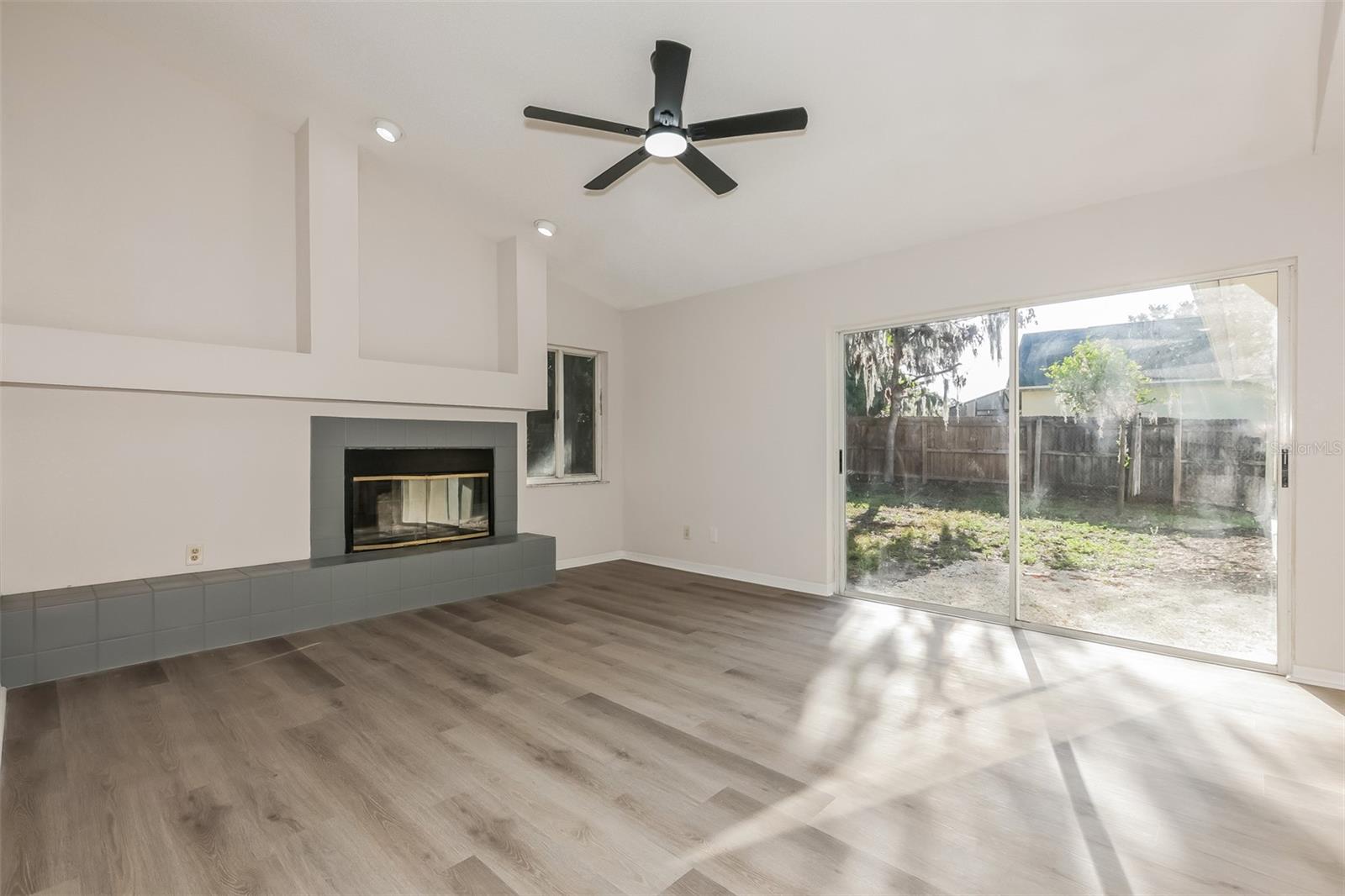 2624 BRIDLE DR, PLANT CITY, FL — photo 3