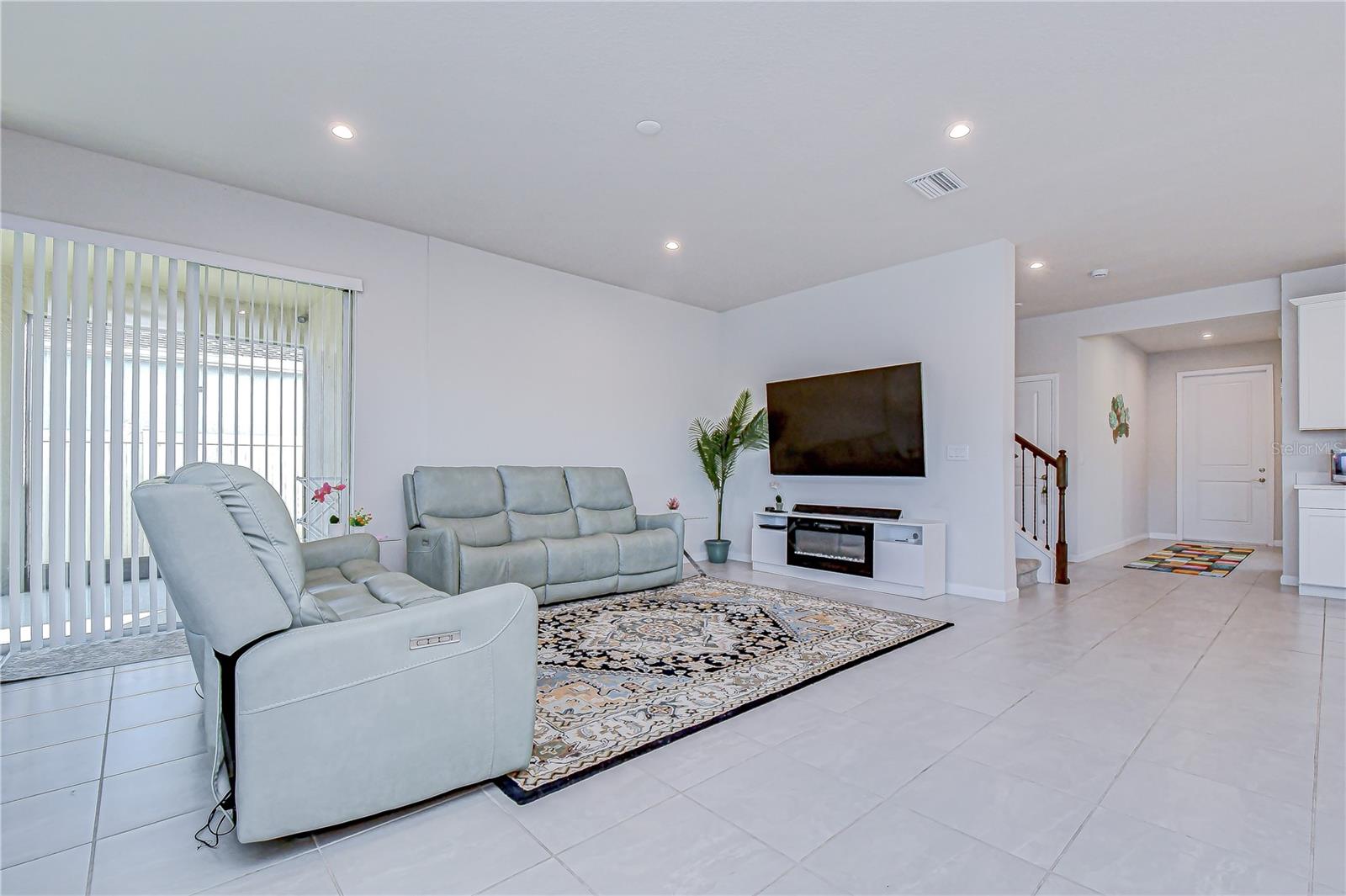 10422 GLIDING EAGLE WAY, LAND O LAKES, FL — photo 20