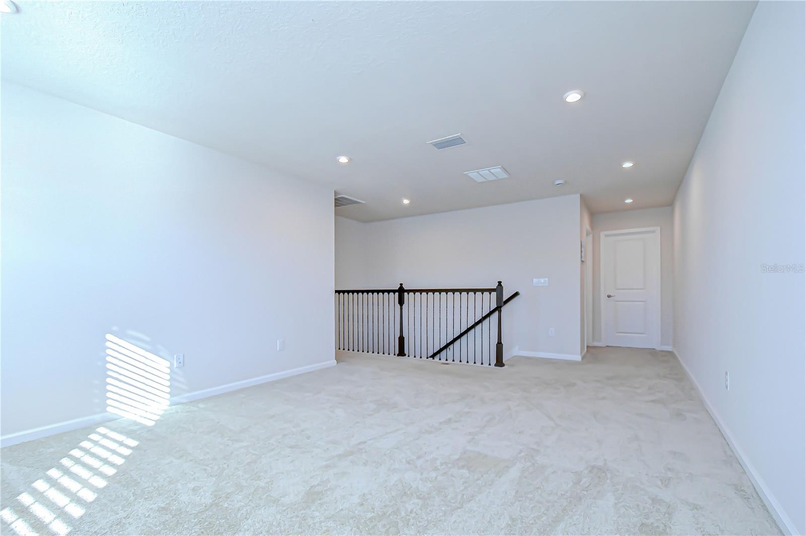 10422 GLIDING EAGLE WAY, LAND O LAKES, FL — photo 25