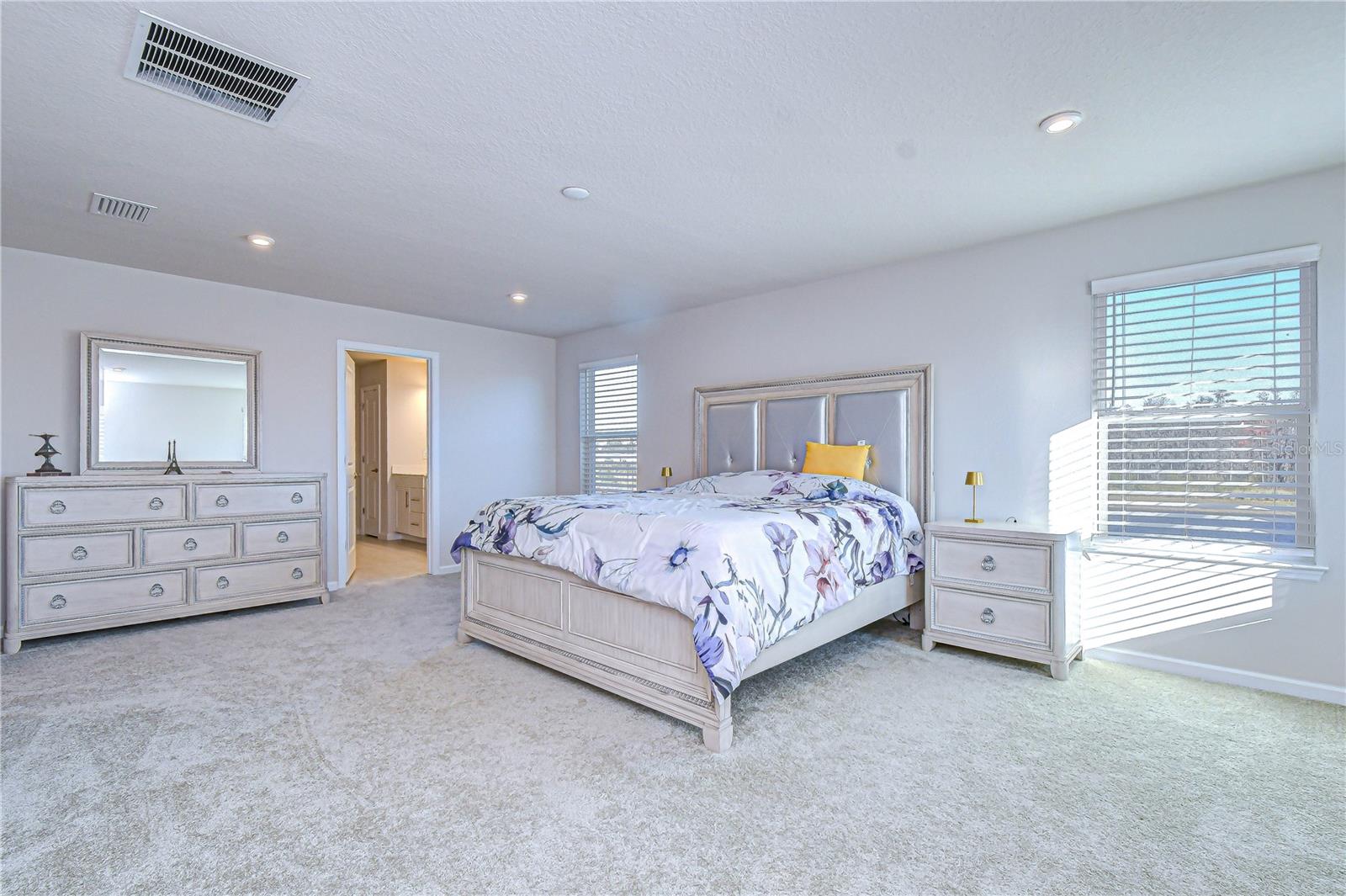 10422 GLIDING EAGLE WAY, LAND O LAKES, FL — photo 34