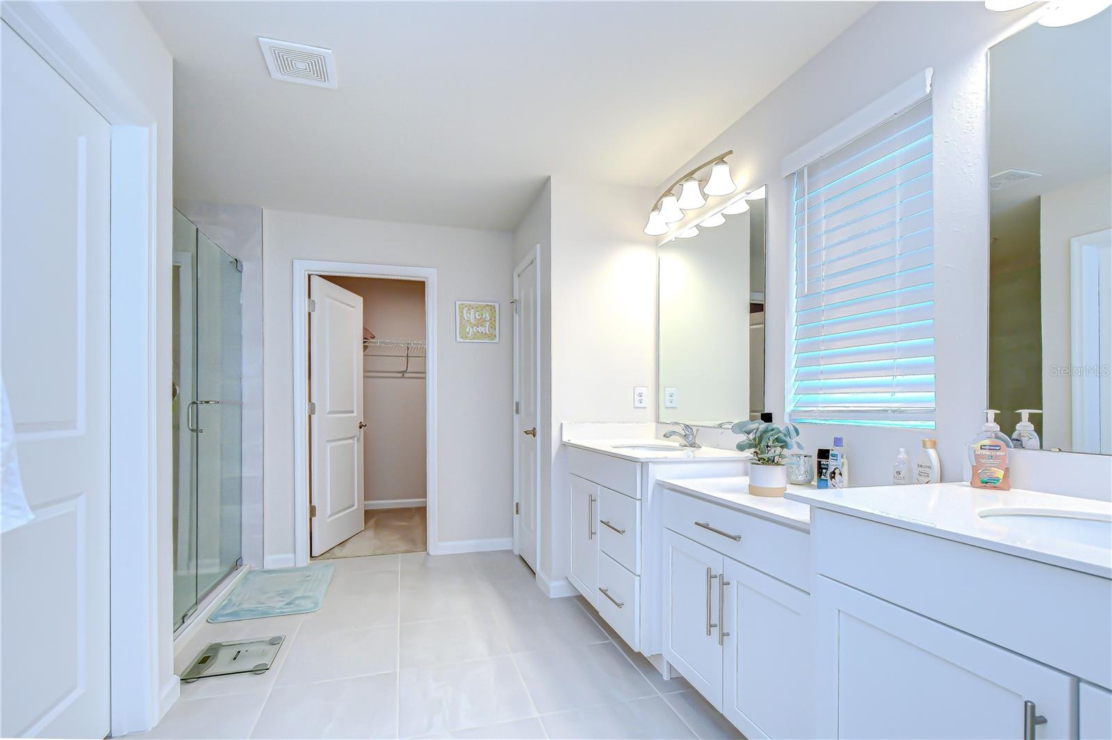 10422 GLIDING EAGLE WAY, LAND O LAKES, FL — photo 37