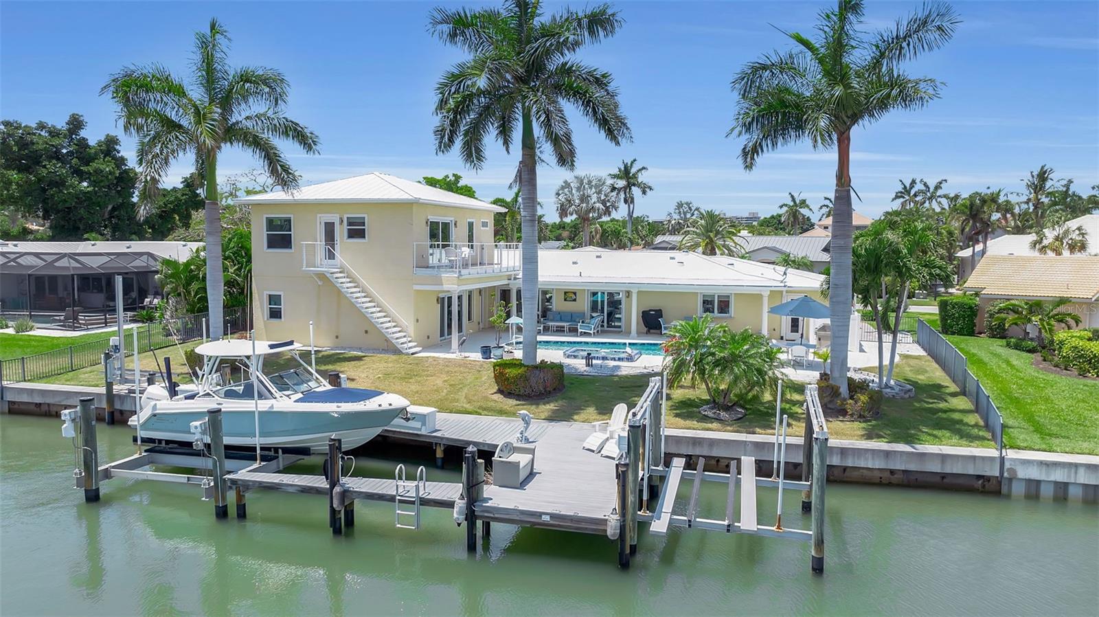 524 HORNBLOWER LN, LONGBOAT KEY, FL — photo 4
