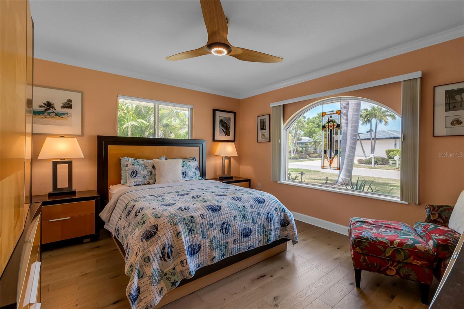 524 HORNBLOWER LN, LONGBOAT KEY, FL — photo 33