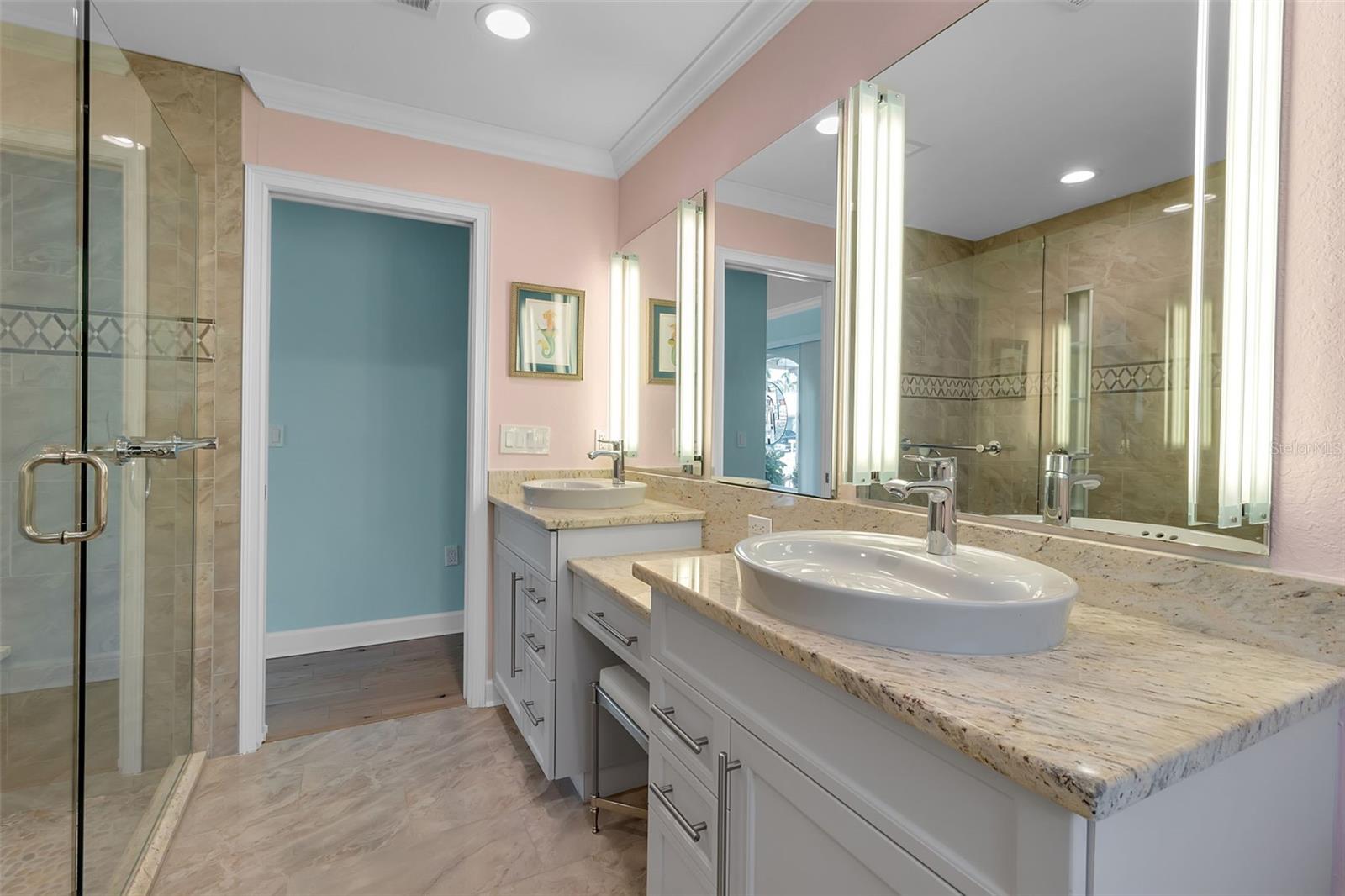 524 HORNBLOWER LN, LONGBOAT KEY, FL — photo 35