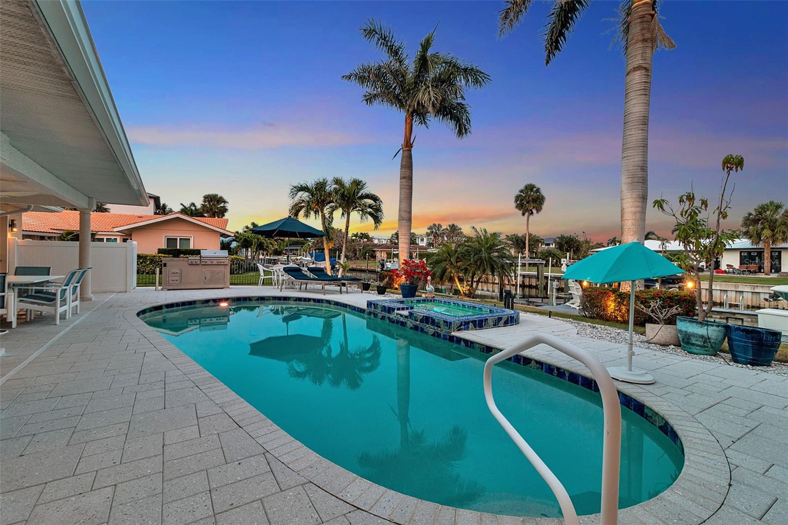 524 HORNBLOWER LN, LONGBOAT KEY, FL — photo 52