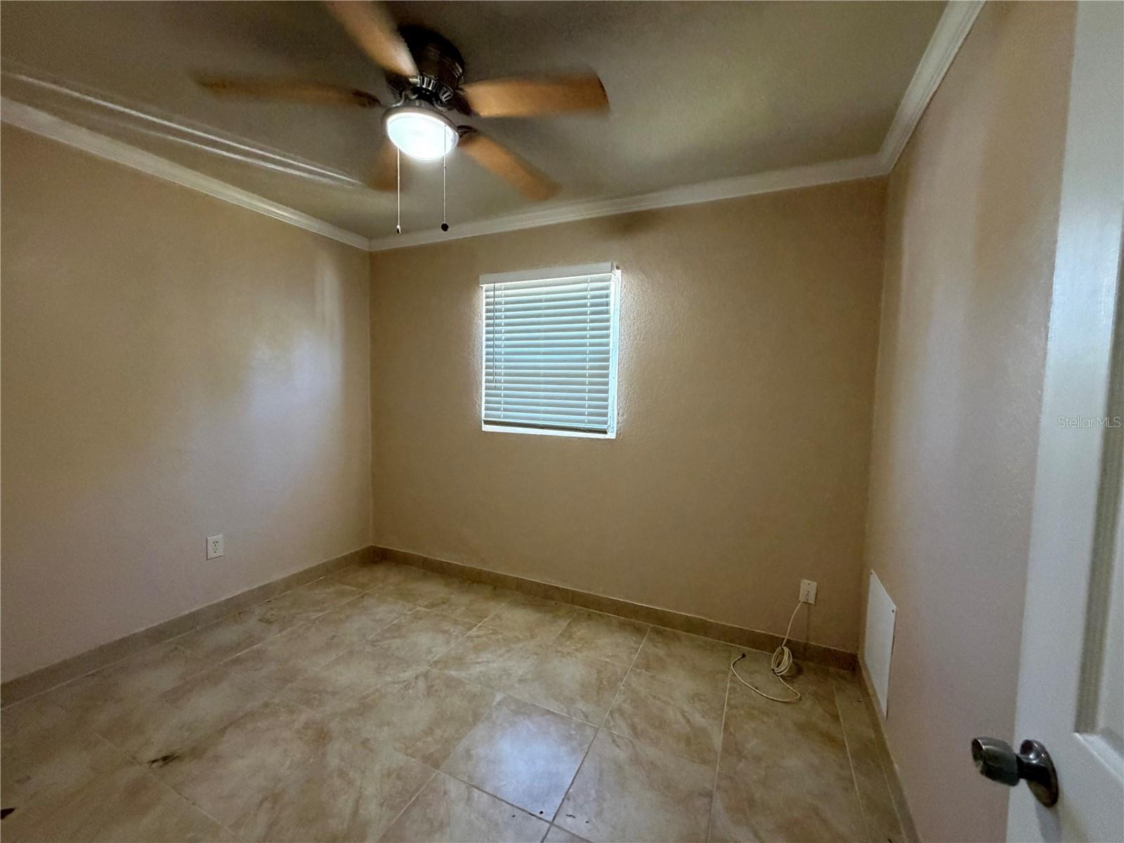 1015 VINE AVE, CLEARWATER, FL — photo 6