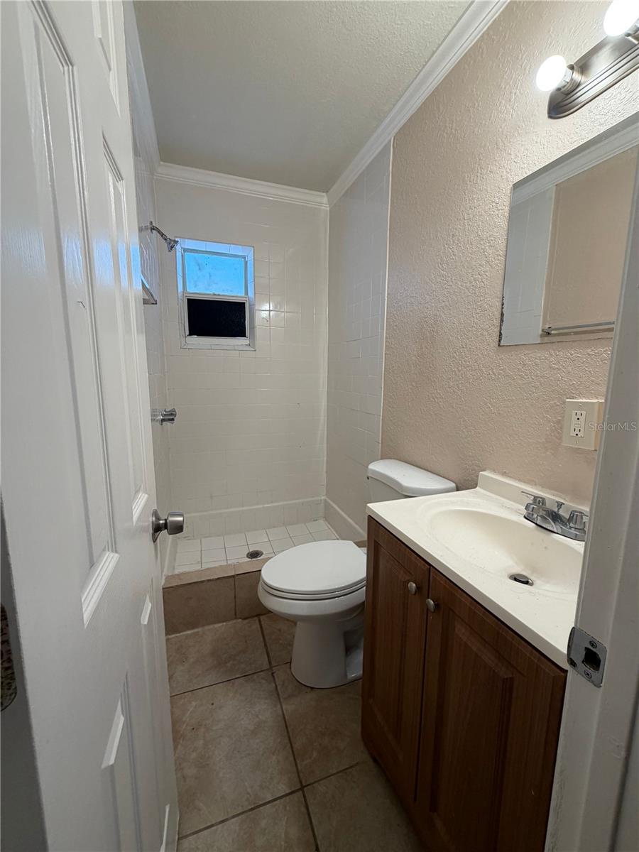 1015 VINE AVE, CLEARWATER, FL — photo 7