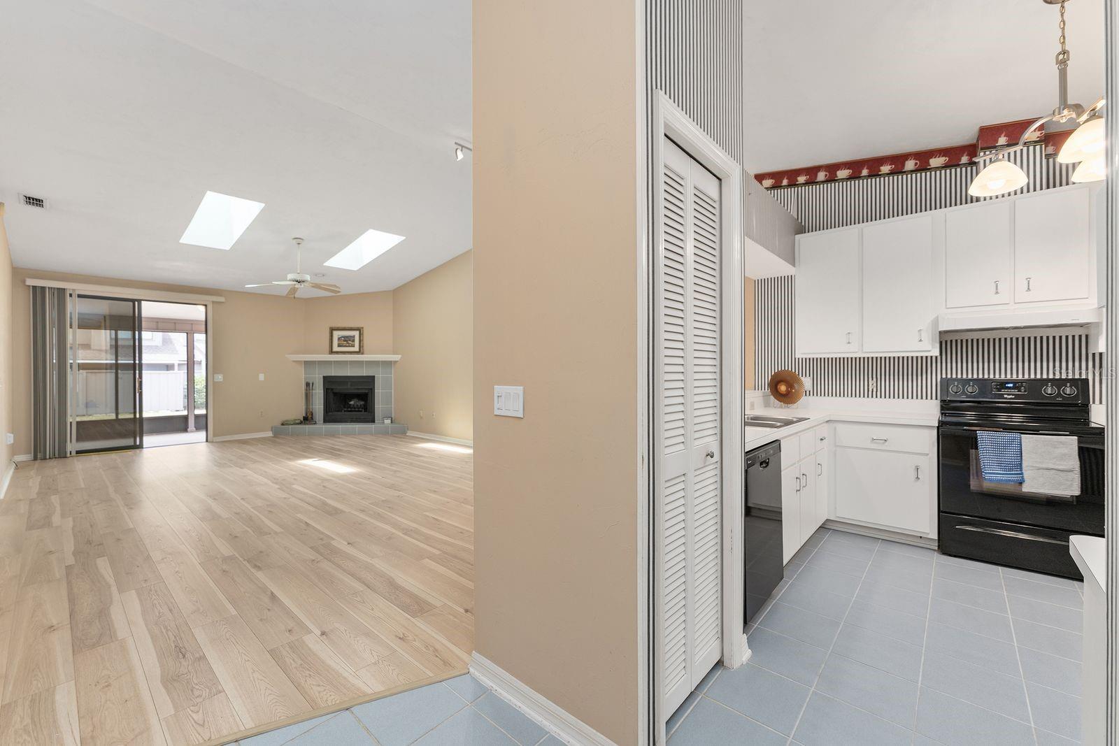 3725 NW 58TH PL, GAINESVILLE, FL — photo 9