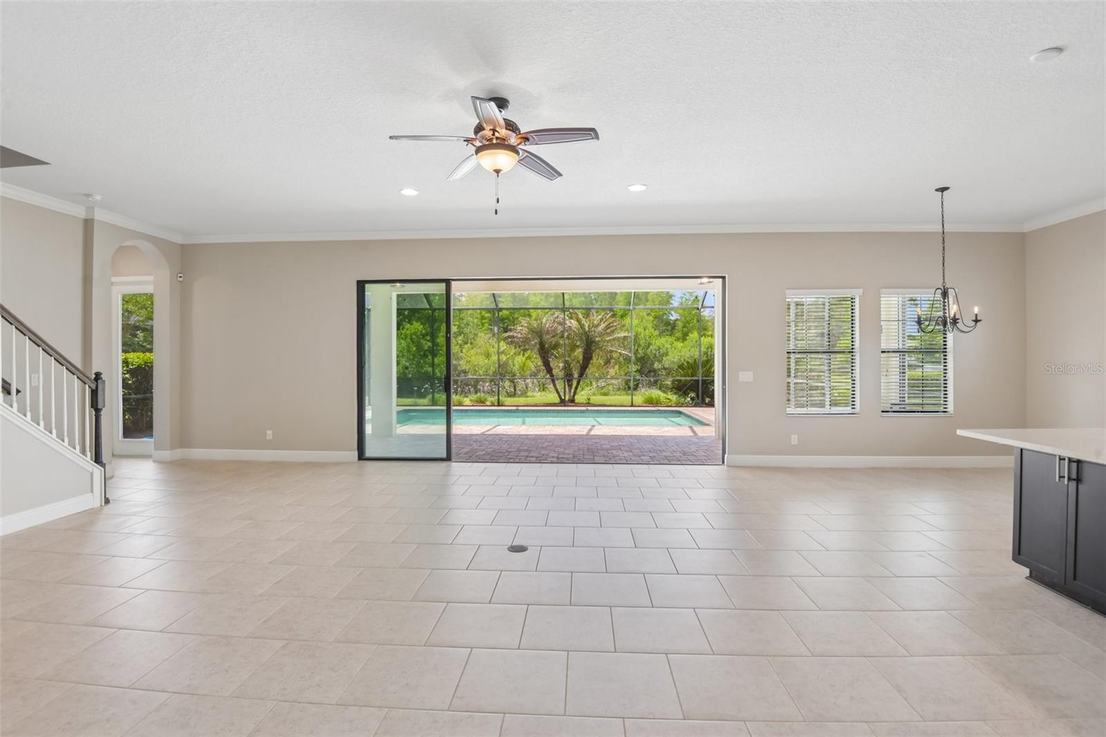 8355 SWISS CHARD CIR, LAND O LAKES, FL — photo 7