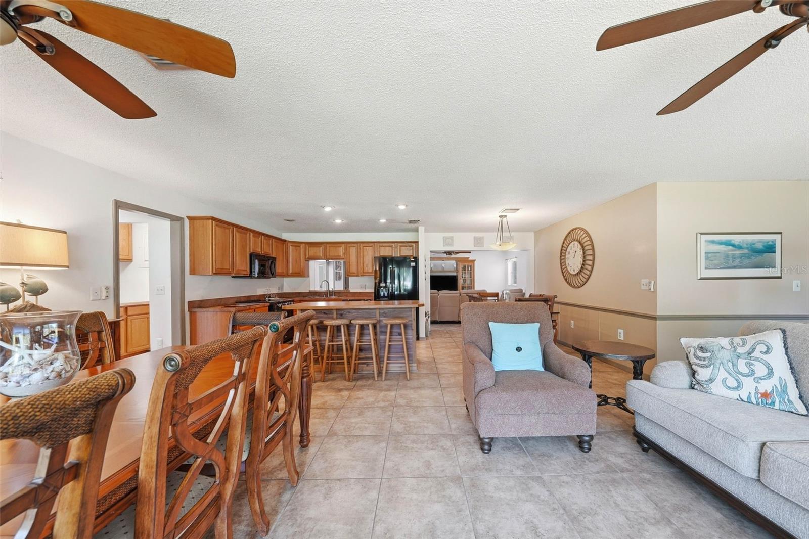 37237 GRAYS AIRPORT RD, LADY LAKE, FL — photo 9