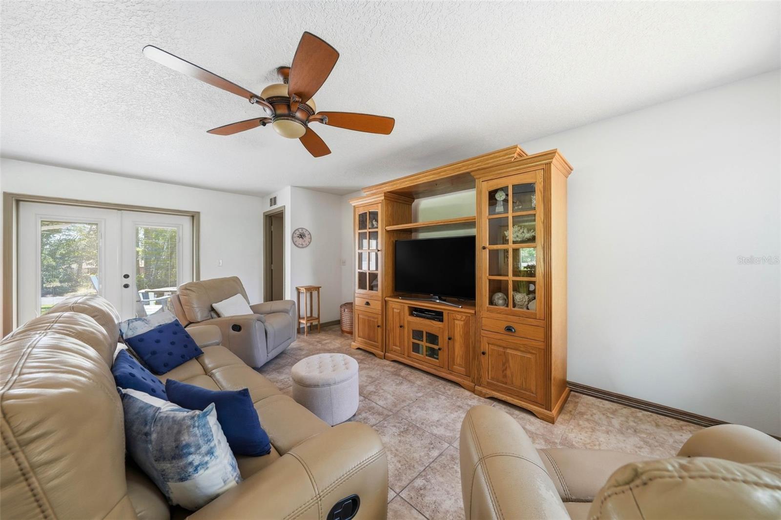 37237 GRAYS AIRPORT RD, LADY LAKE, FL — photo 30
