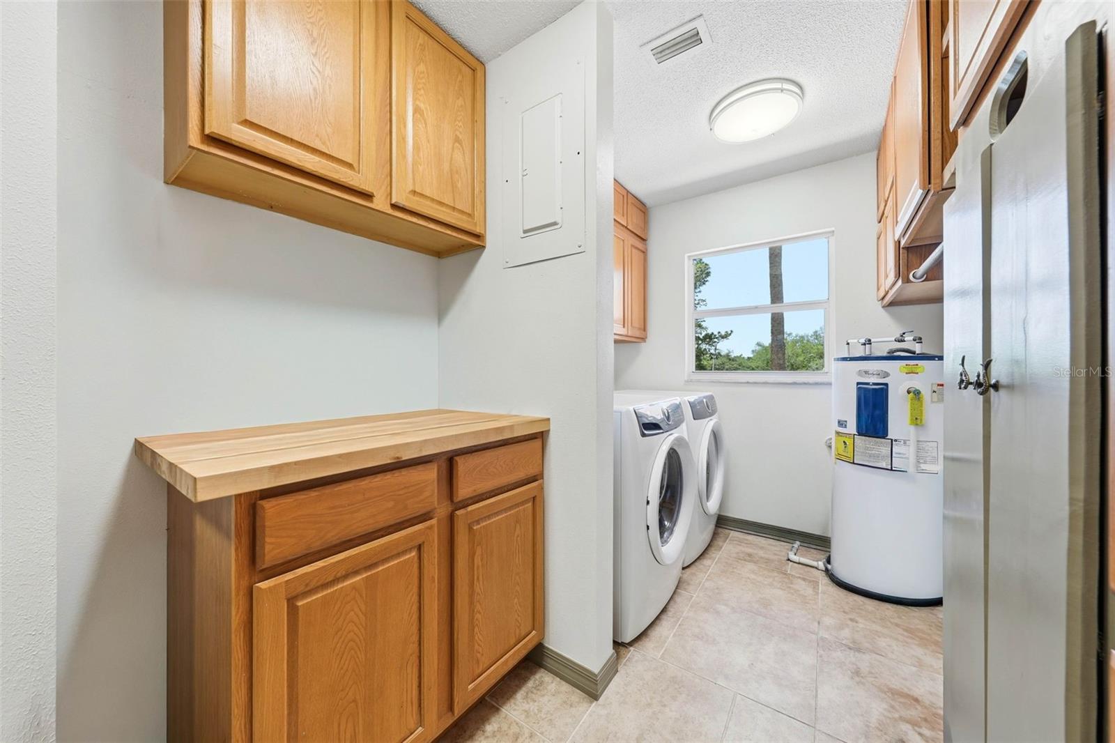 37237 GRAYS AIRPORT RD, LADY LAKE, FL — photo 44