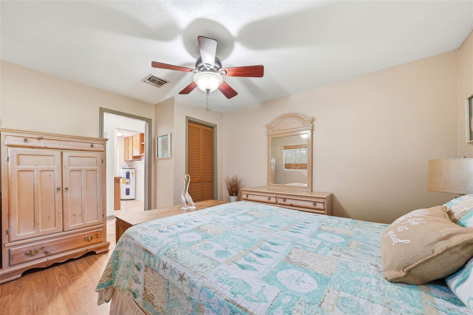 37237 GRAYS AIRPORT RD, LADY LAKE, FL — photo 49