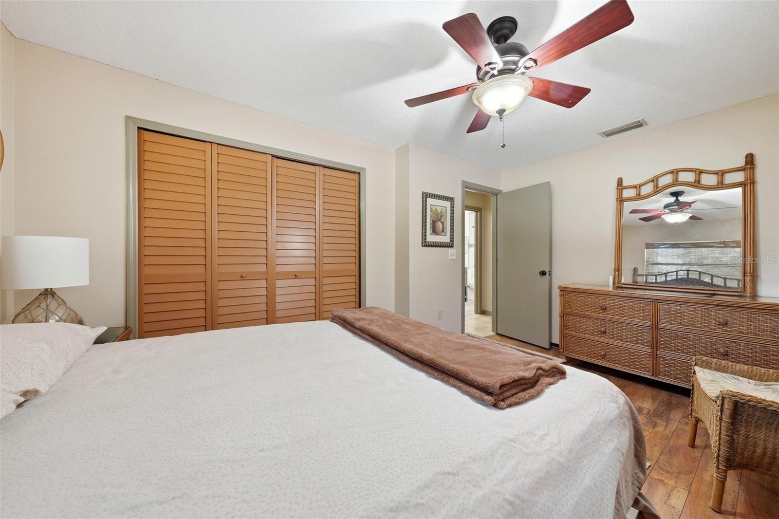 37237 GRAYS AIRPORT RD, LADY LAKE, FL — photo 57