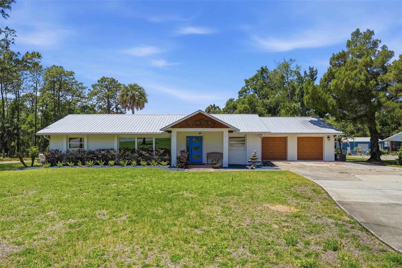 37237 GRAYS AIRPORT RD, LADY LAKE, FL — photo 110