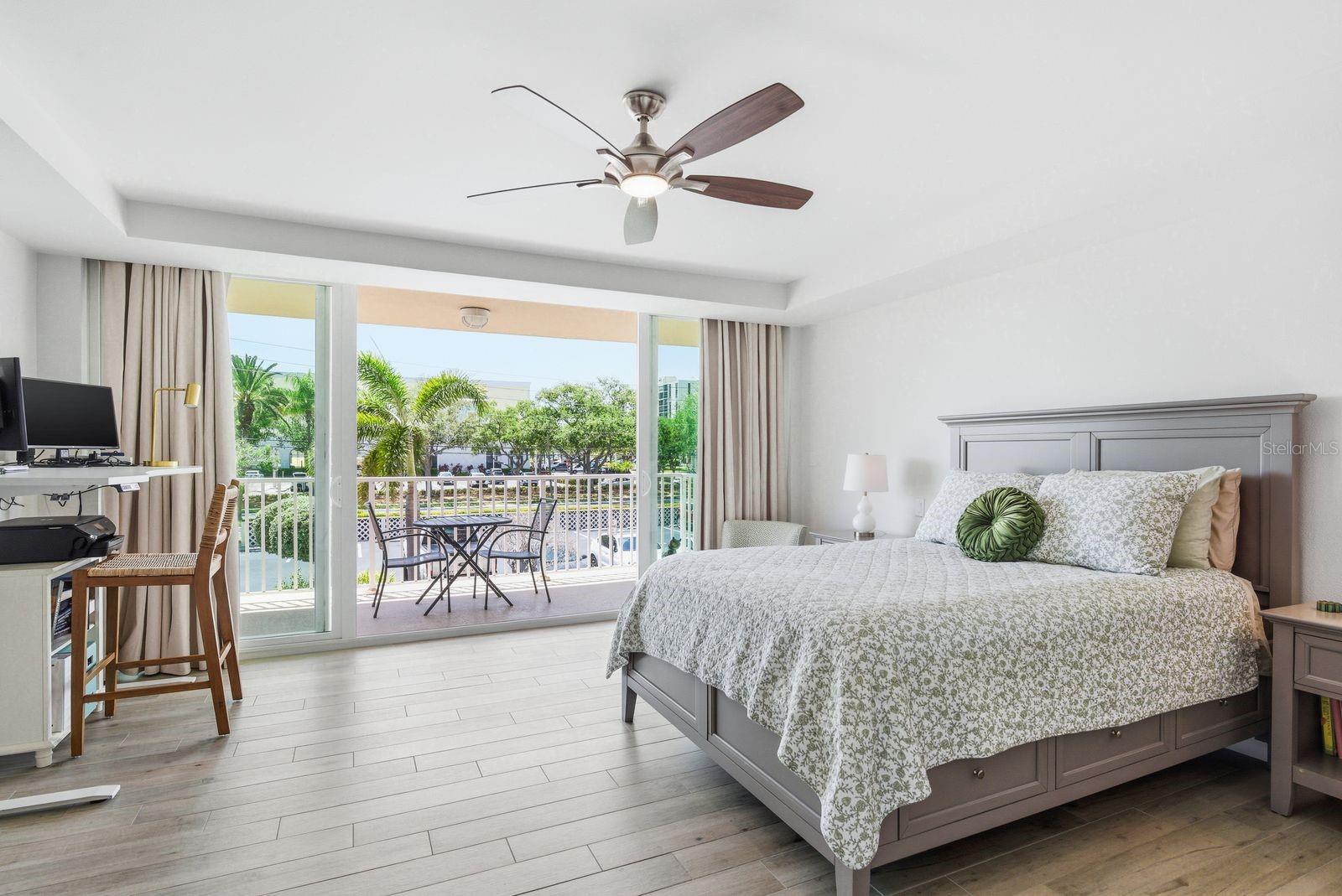 223 ISLAND WAY #2D, CLEARWATER BEACH, FL — photo 16