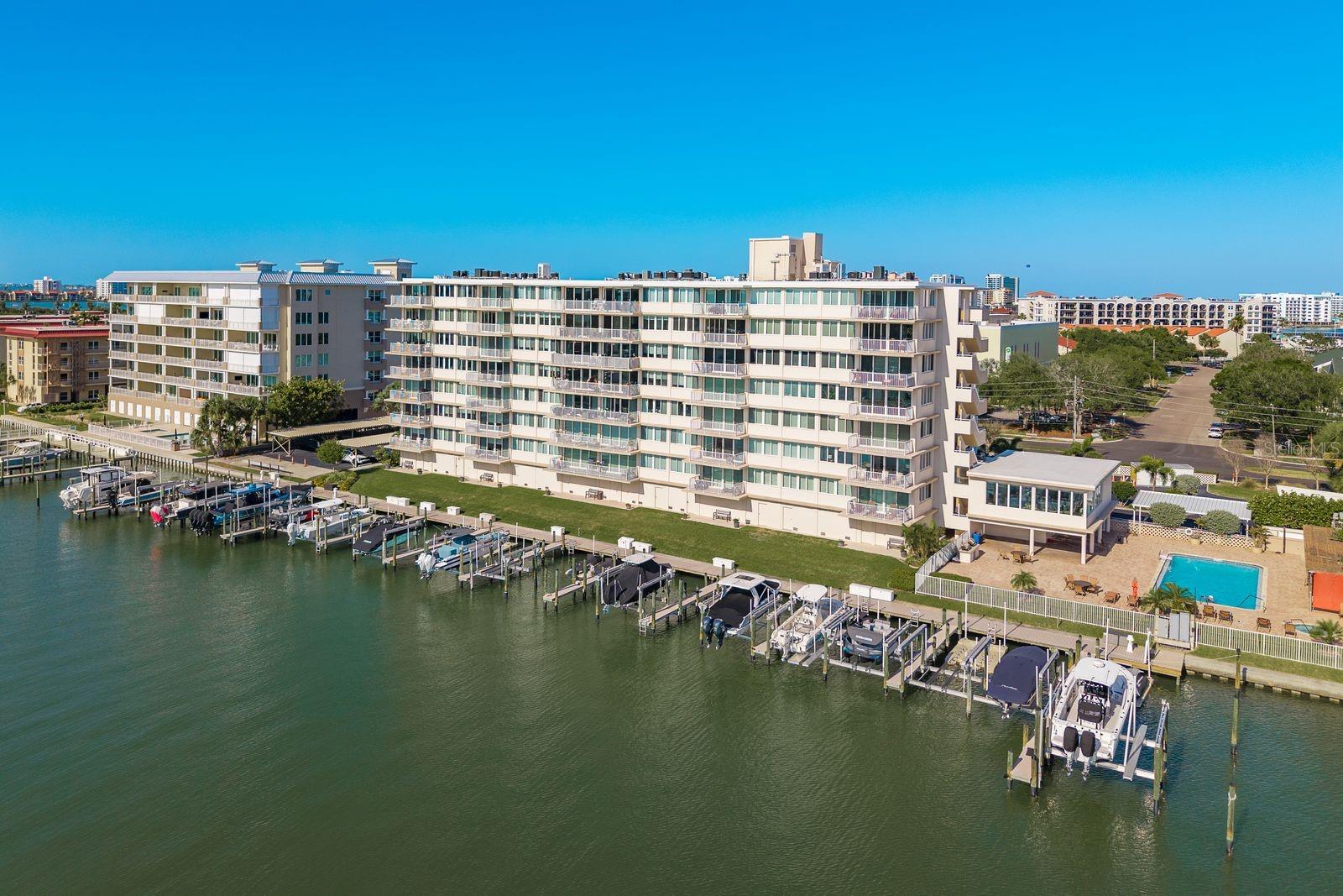 223 ISLAND WAY #2D, CLEARWATER BEACH, FL — photo 43