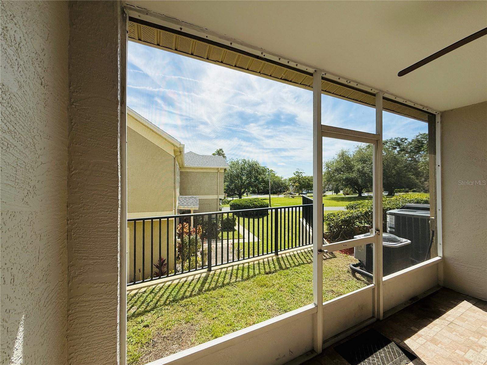 2843 THAXTON DR #38, PALM HARBOR, FL — photo 26