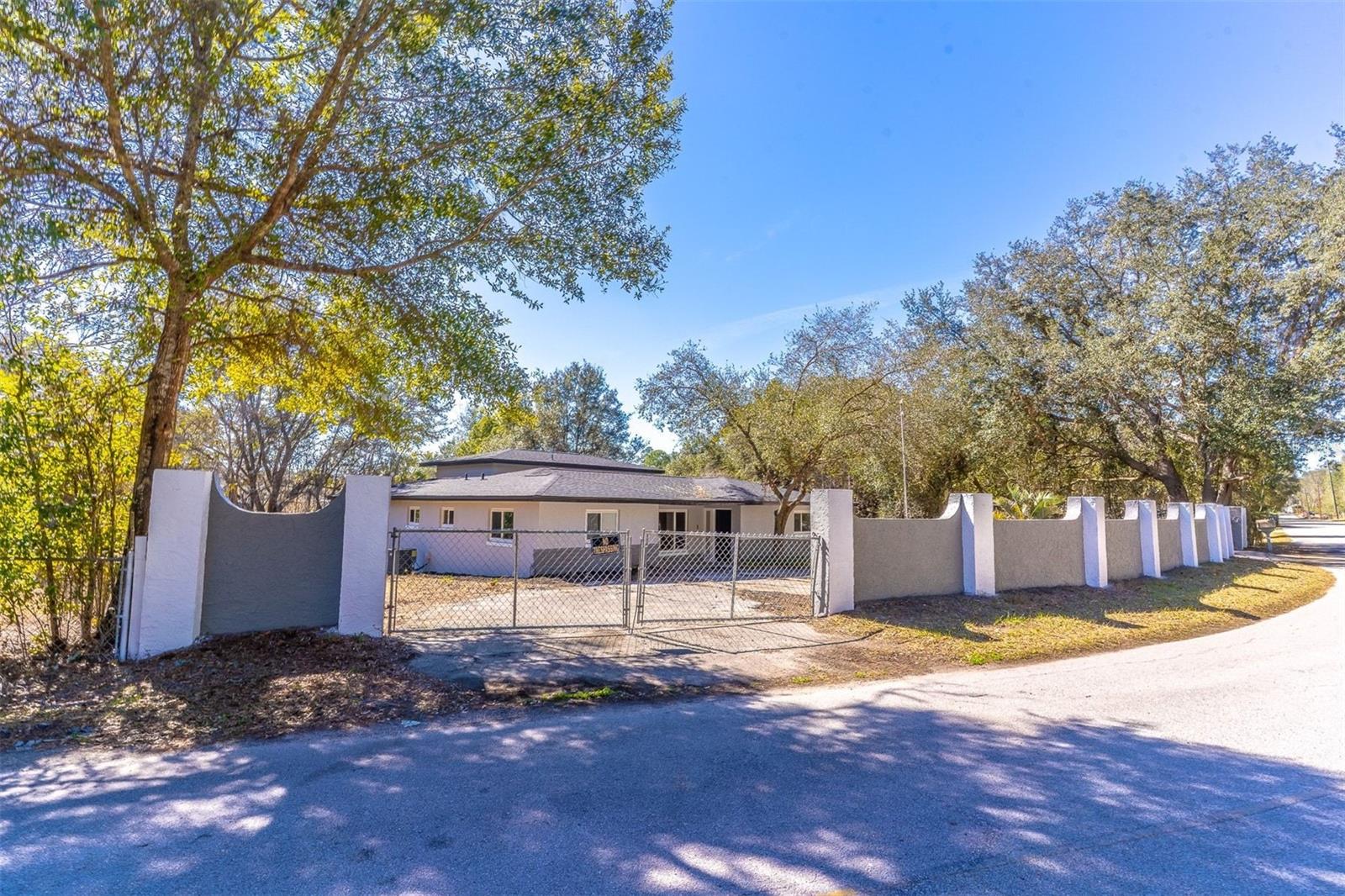 16880 SE 63RD LN, OCKLAWAHA, FL