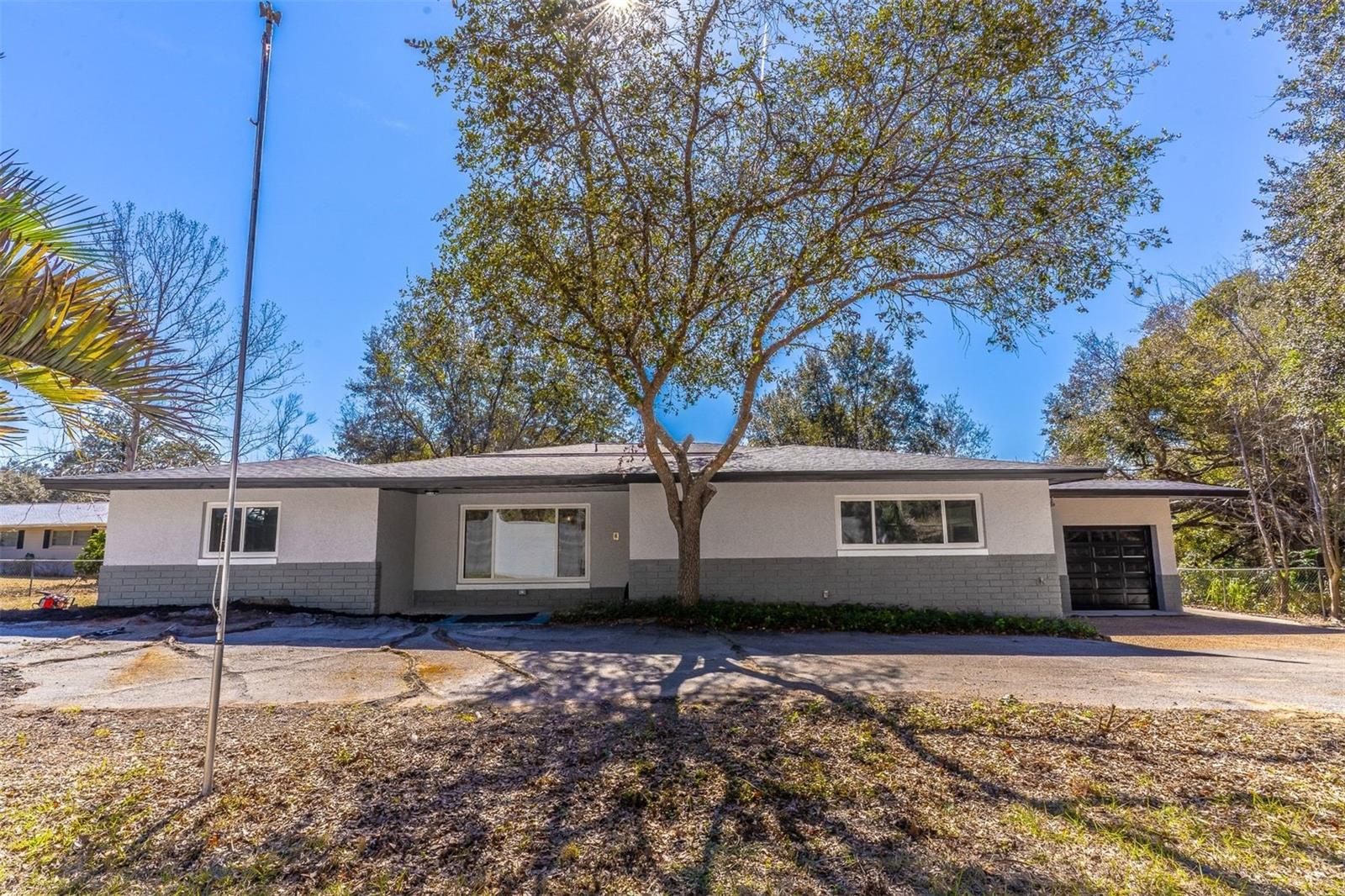 16880 SE 63RD LN, OCKLAWAHA, FL — photo 4