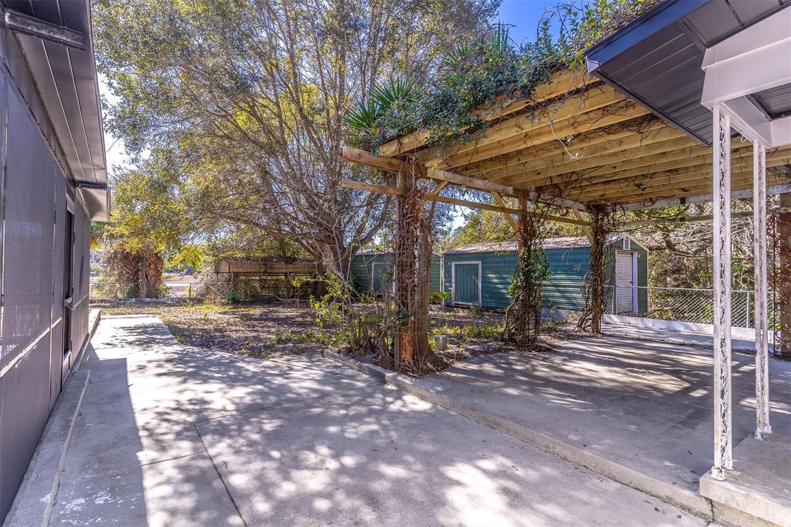 16880 SE 63RD LN, OCKLAWAHA, FL — photo 49