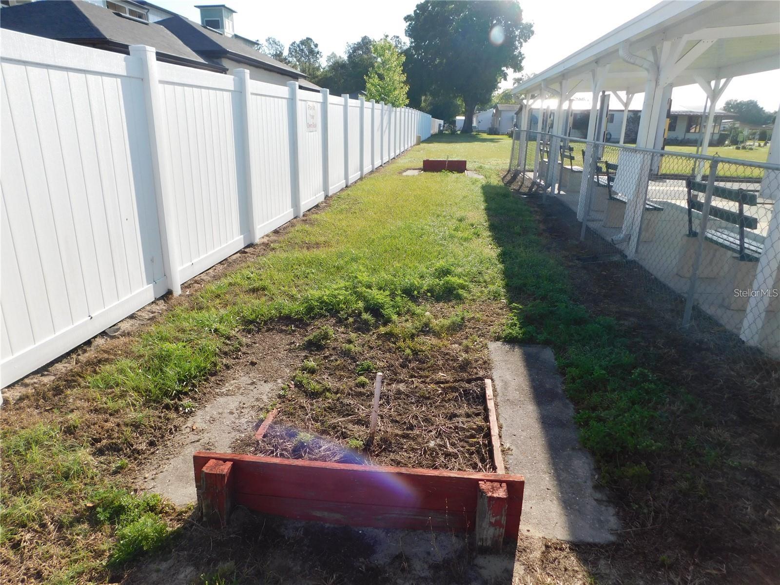 CHRIS DR., WESLEY CHAPEL, FL — photo 12