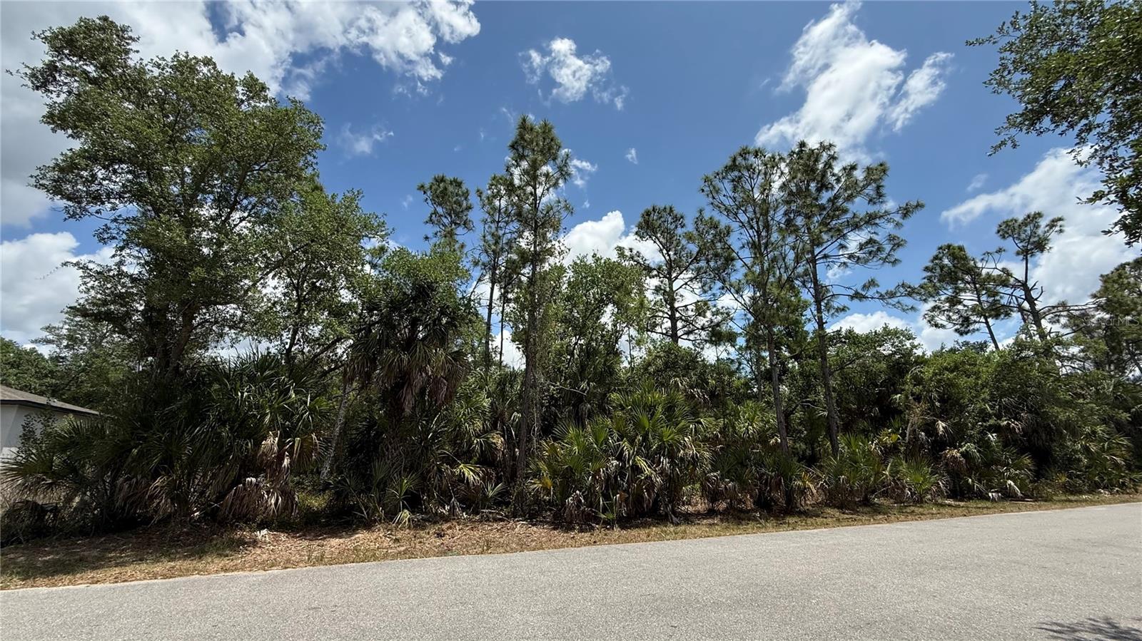 376 MUNOZ ST, PORT CHARLOTTE, FL — photo 2