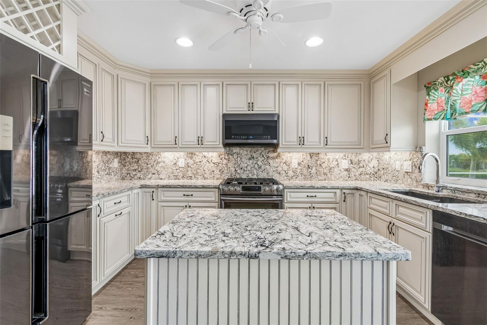 4462 EWING CIR, PORT CHARLOTTE, FL — photo 19