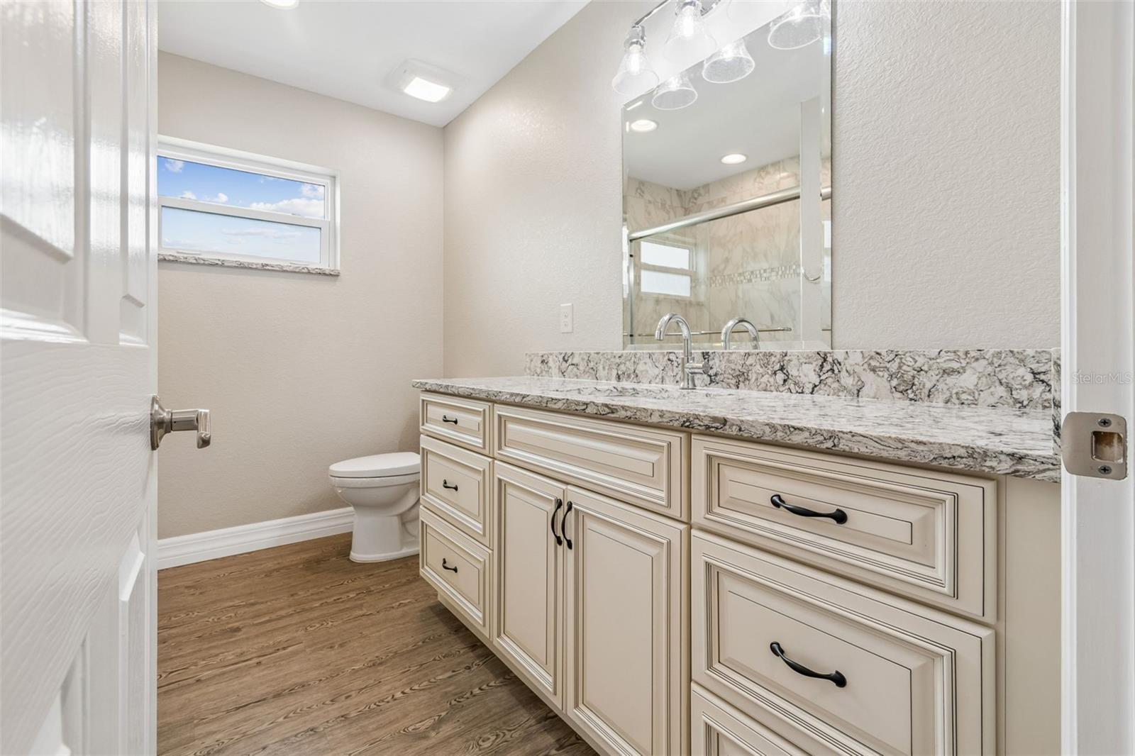4462 EWING CIR, PORT CHARLOTTE, FL — photo 33