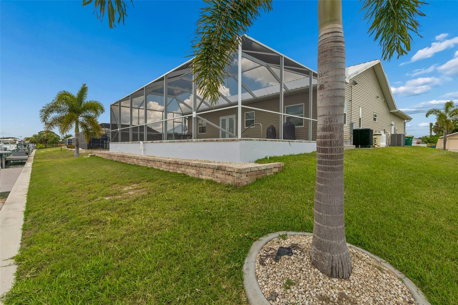 4462 EWING CIR, PORT CHARLOTTE, FL — photo 57