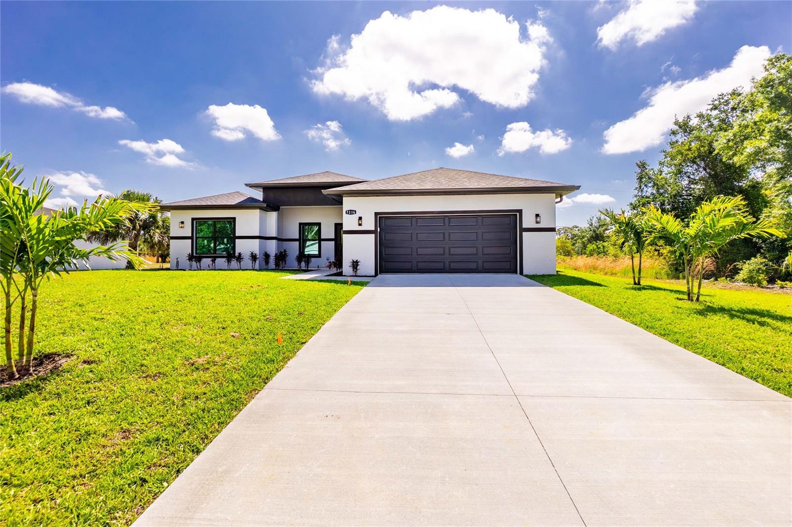 7316 DONAHUE ST, PORT CHARLOTTE, FL — photo 2