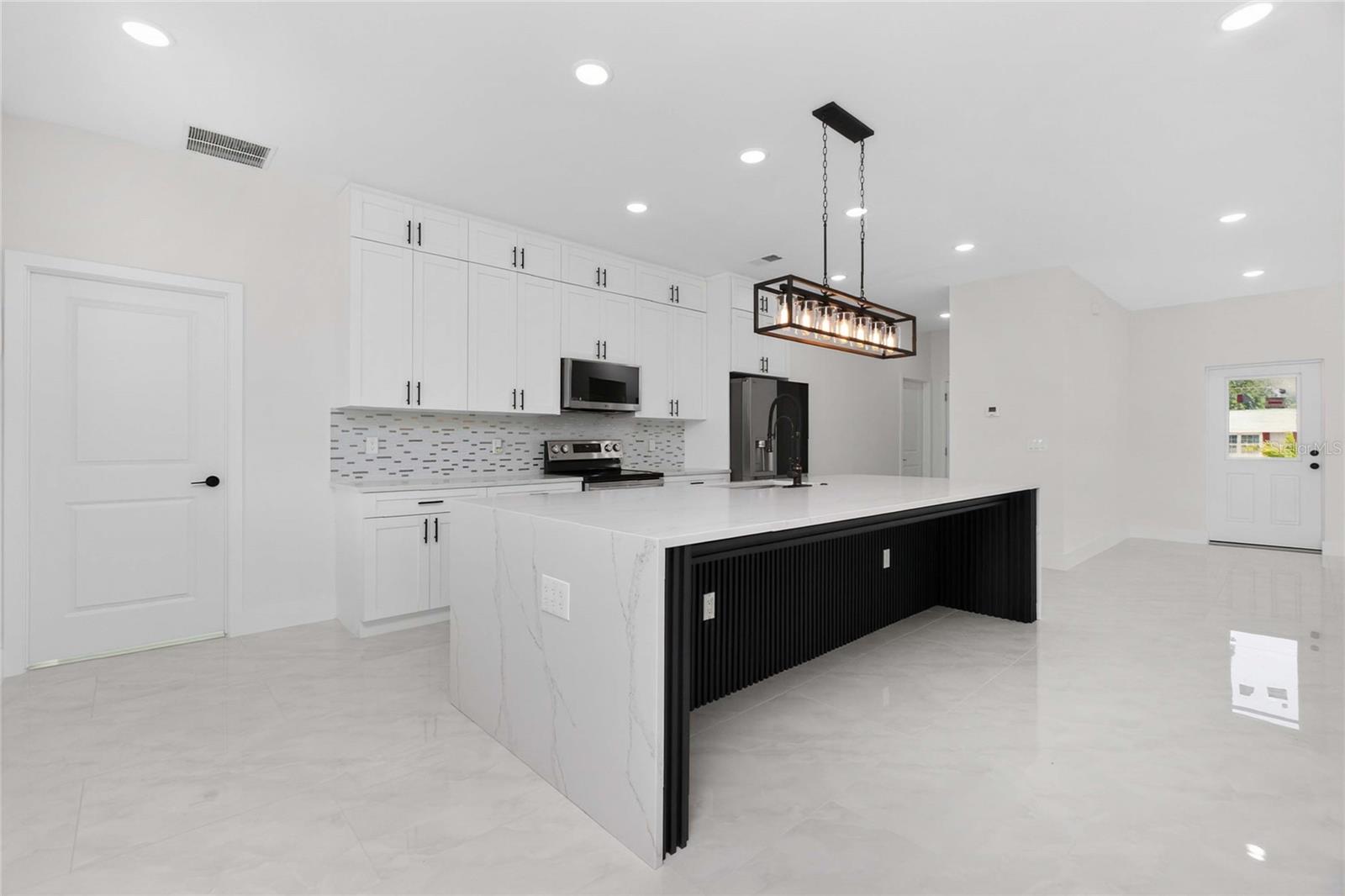 7316 DONAHUE ST, PORT CHARLOTTE, FL — photo 11