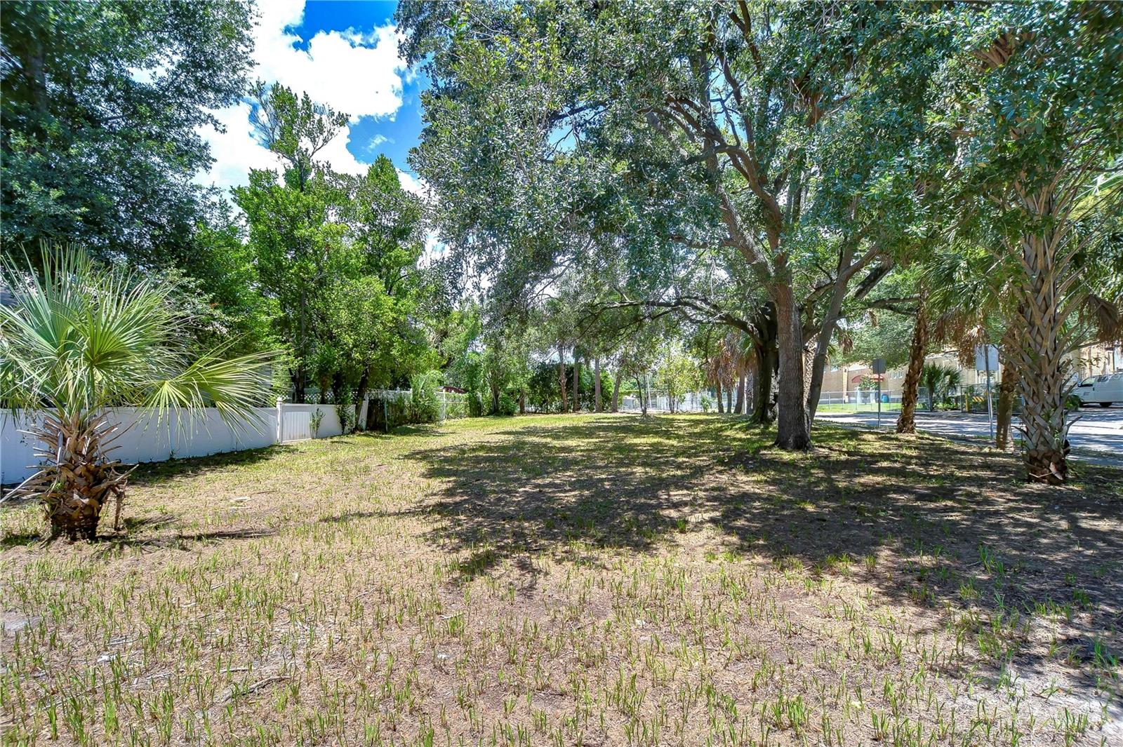 1522 E 26TH AVE, TAMPA, FL